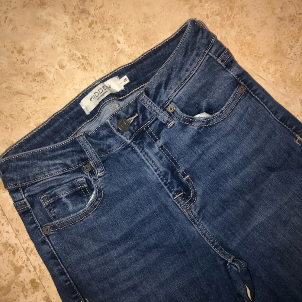 Hidden Jeans stretch Flare high waist w raw hem size 25 used - Picture 2 of 13